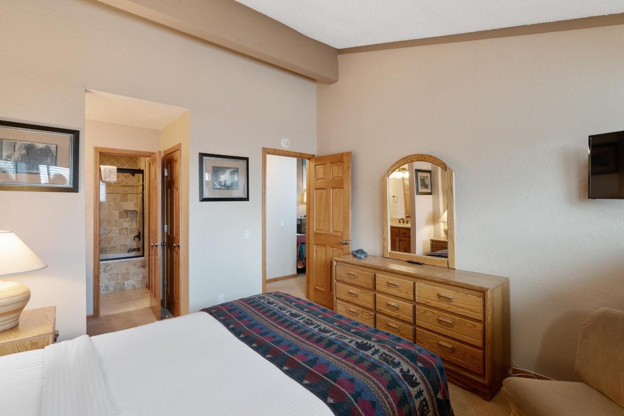 Summit By 101 Great Escapes Mammoth Lakes