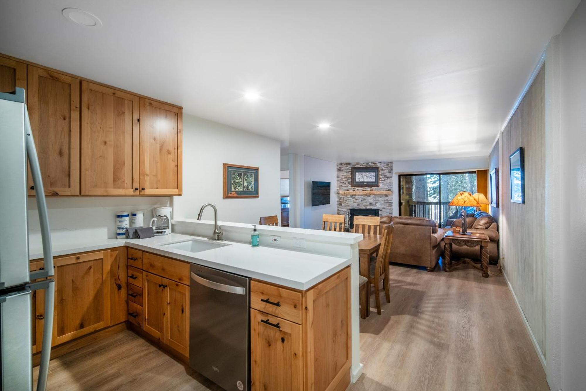 Summit By 101 Great Escapes * Mammoth Lakes