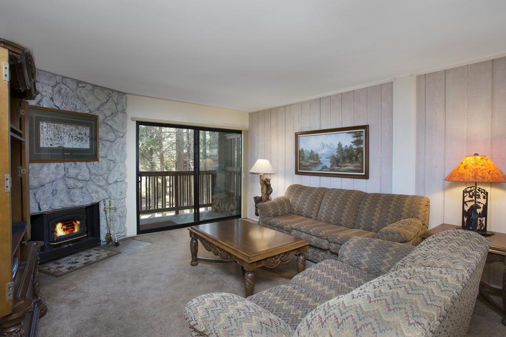 Summit By 101 Great Escapes * Mammoth Lakes