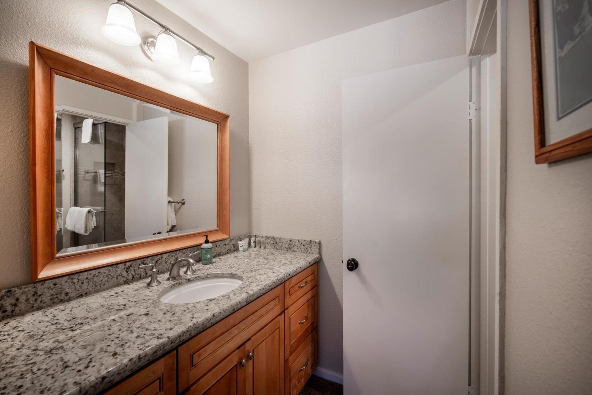 Summit By 101 Great Escapes Mammoth Lakes